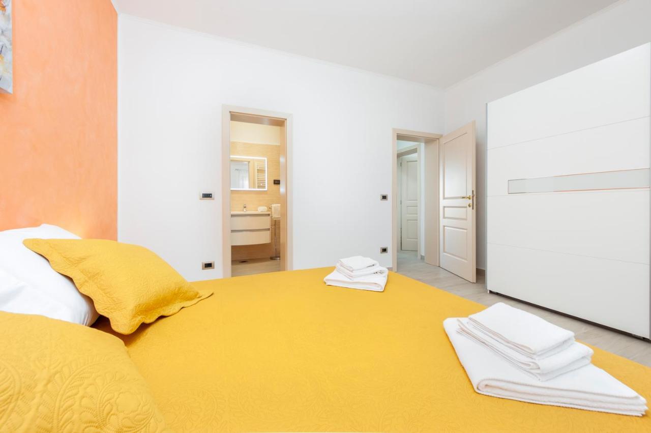 Comfort Apartments Karla 로비니 외부 사진